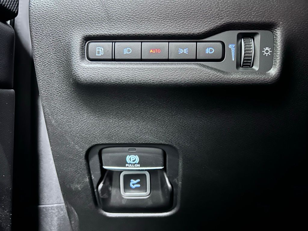 new 2026 Jeep Cherokee car, priced at $44,580