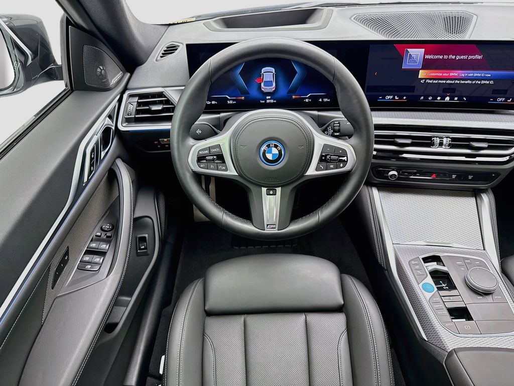 Thumbnail: 2024 BMW i4 - 10