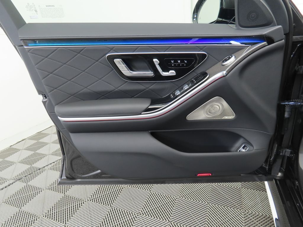 Thumbnail: 2026 Mercedes-Benz S-Class - 26