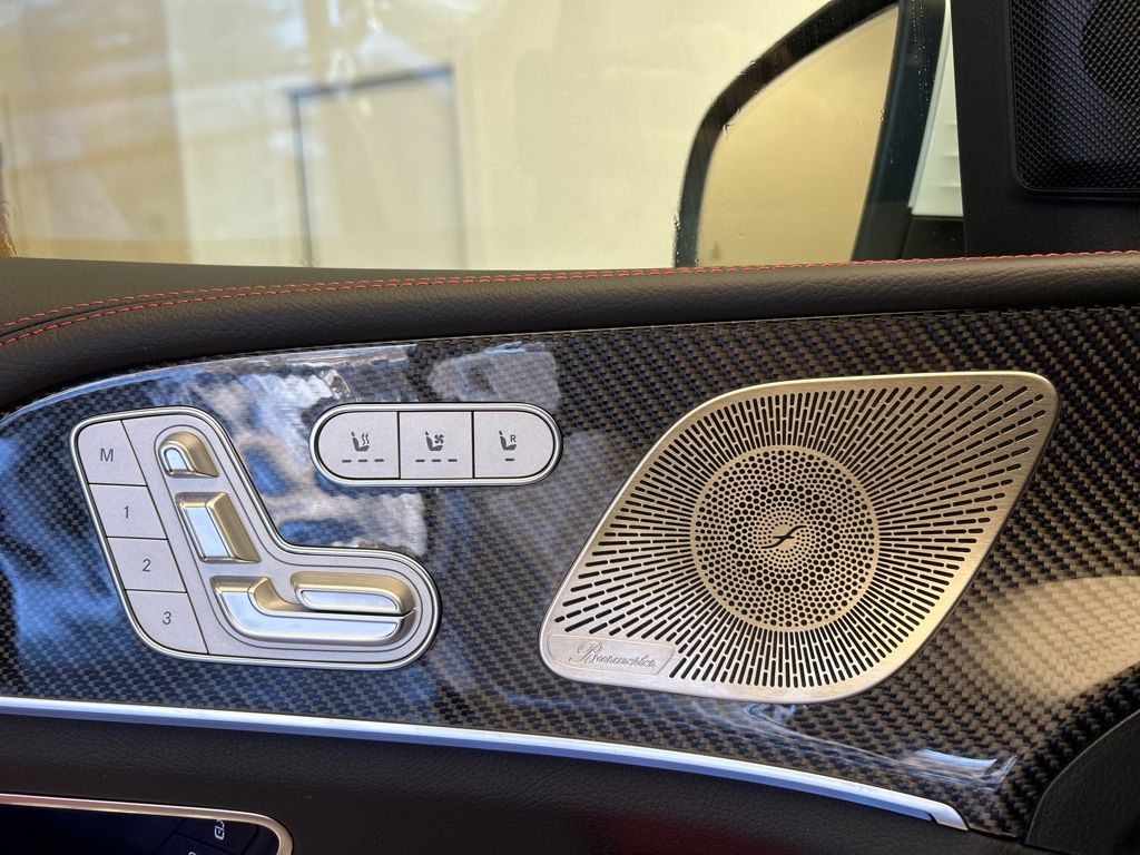 Thumbnail: 2026 Mercedes-Benz GLE - 23