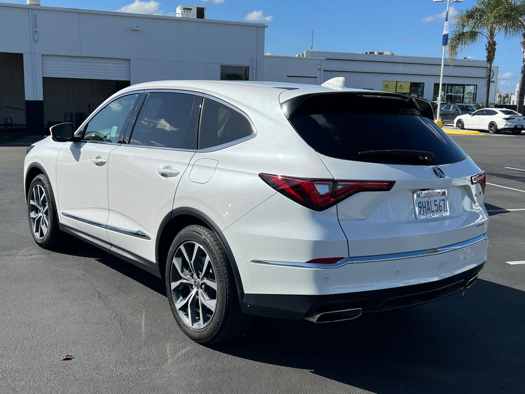 Thumbnail: 2023 Acura MDX - 9