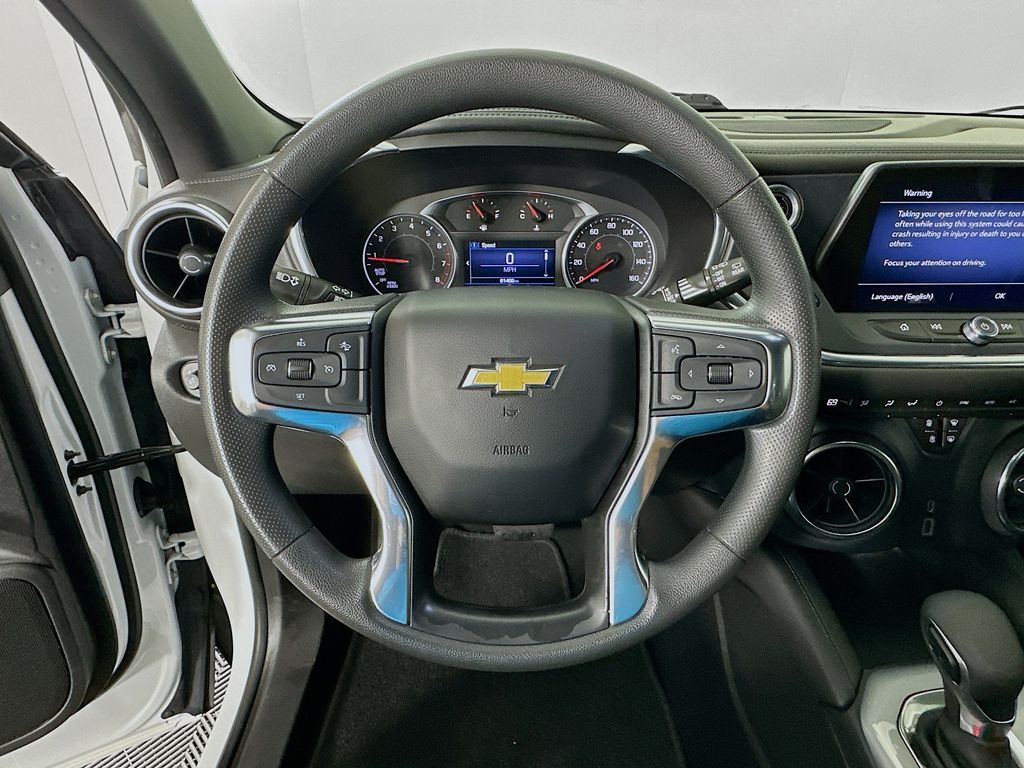 Thumbnail: 2022 Chevrolet Blazer - 11