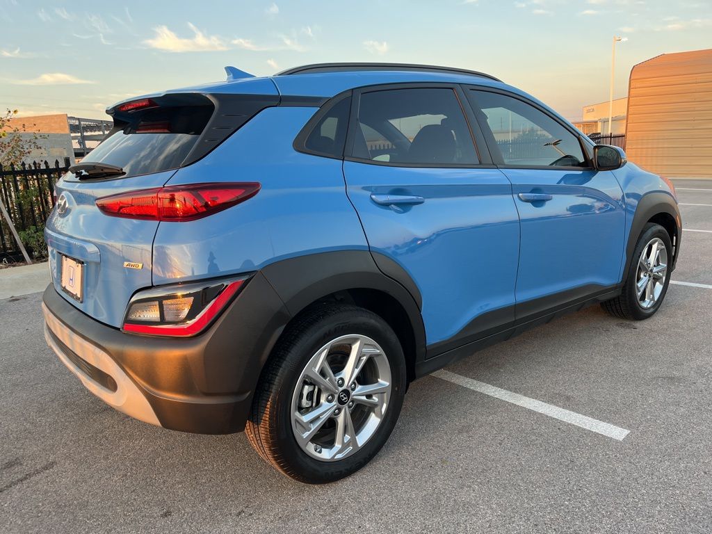 Thumbnail: 2023 Hyundai Kona - 4