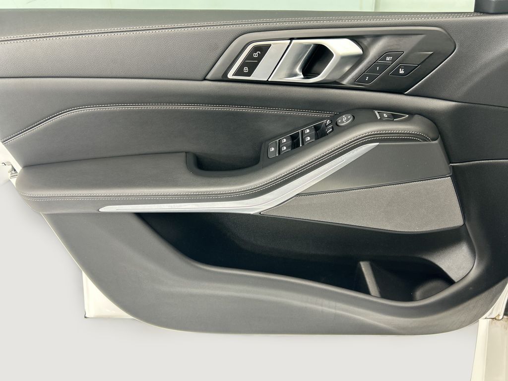 Thumbnail: 2023 BMW X5 - 23