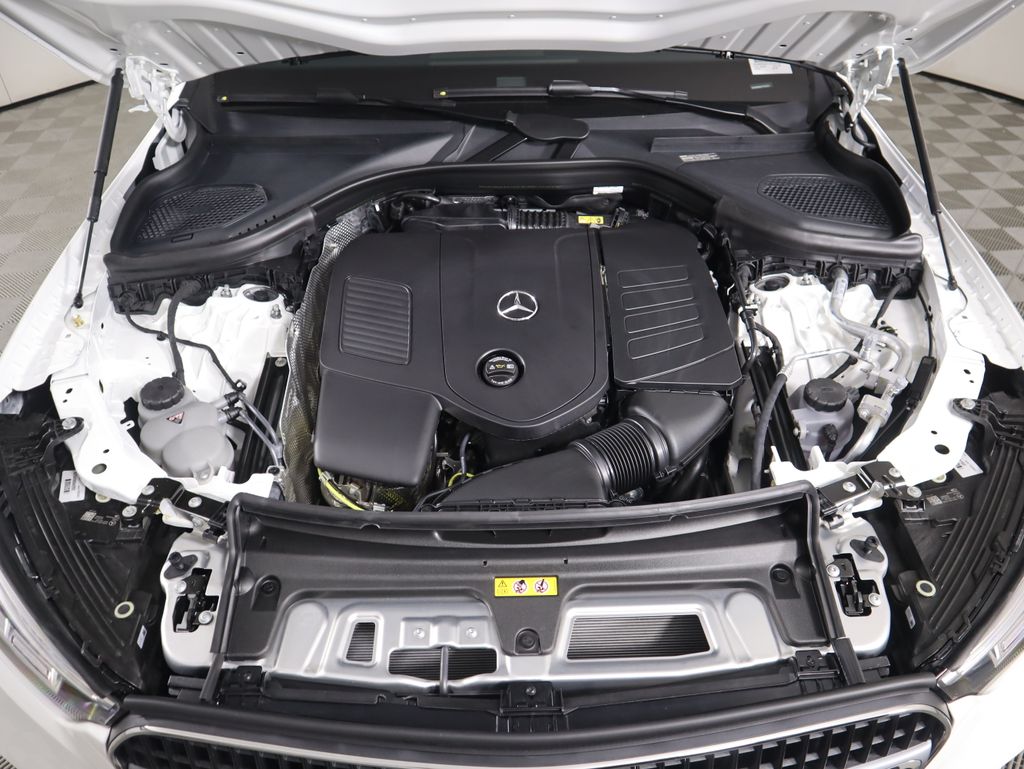 Thumbnail: 2026 Mercedes-Benz GLC - 31