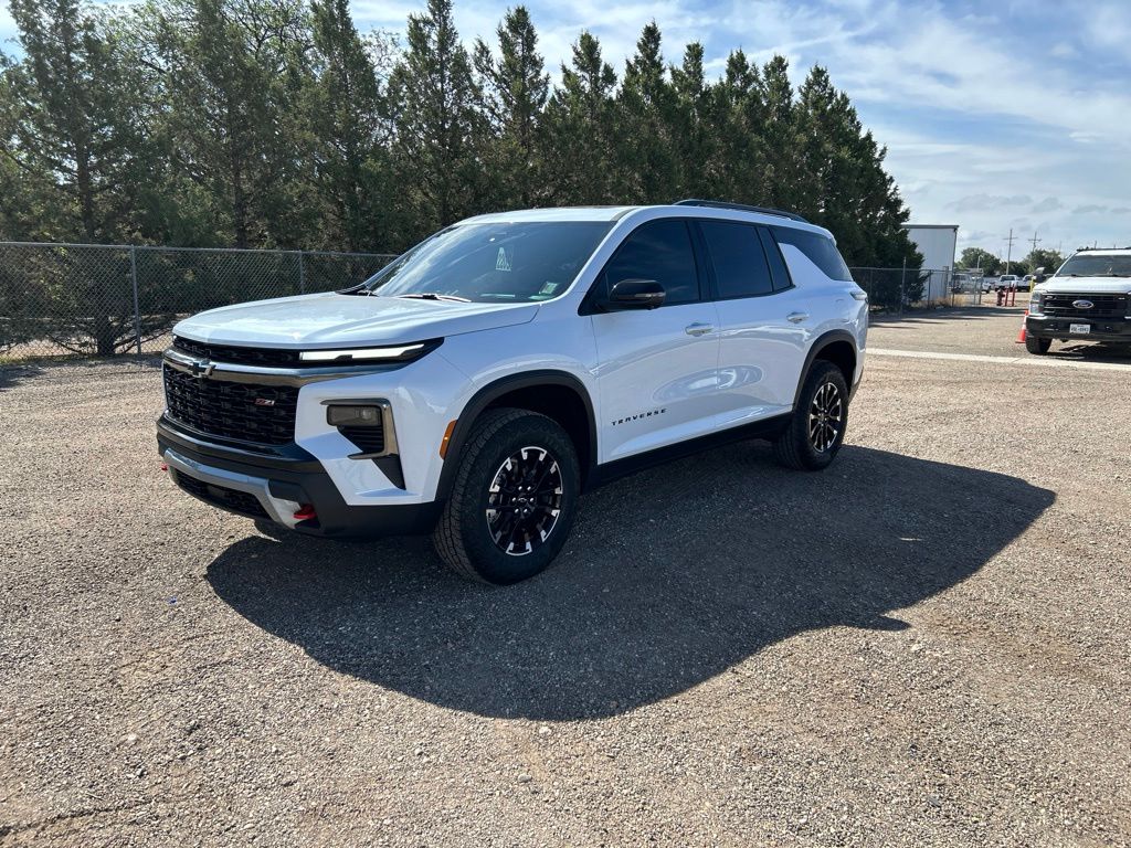 Polar White 2026 Chevrolet Traverse SUV / Crossover Four-Wheel Drive 8-Speed Automatic