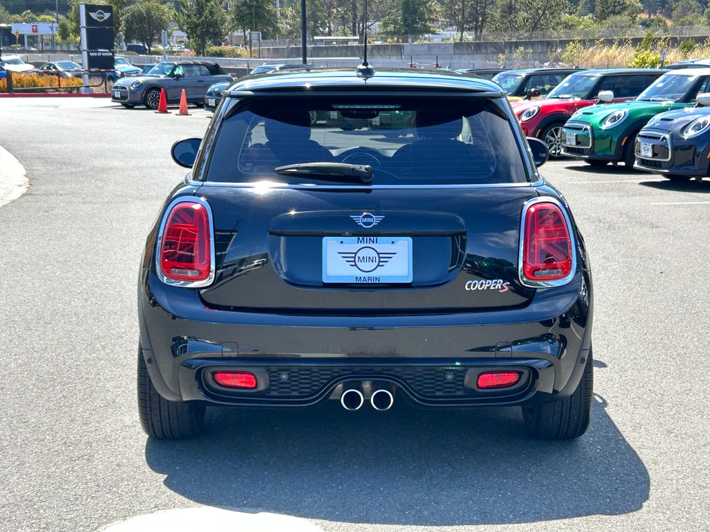 Thumbnail: 2021 MINI Cooper - 4