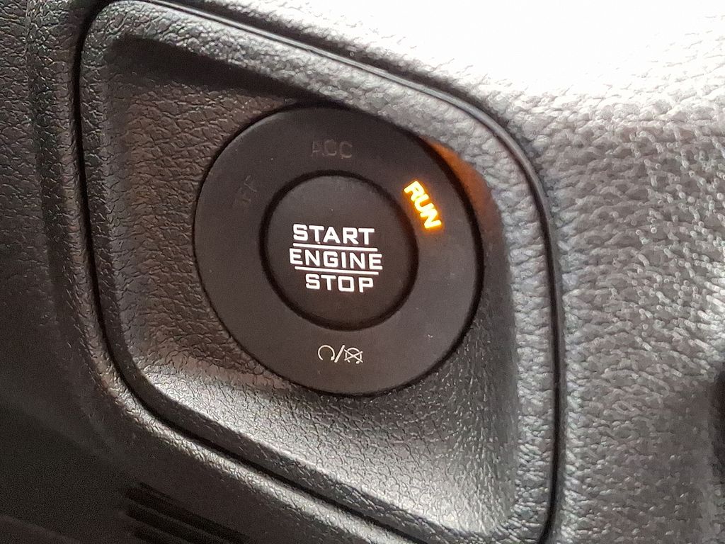 Thumbnail: 2024 Jeep Wrangler - 24