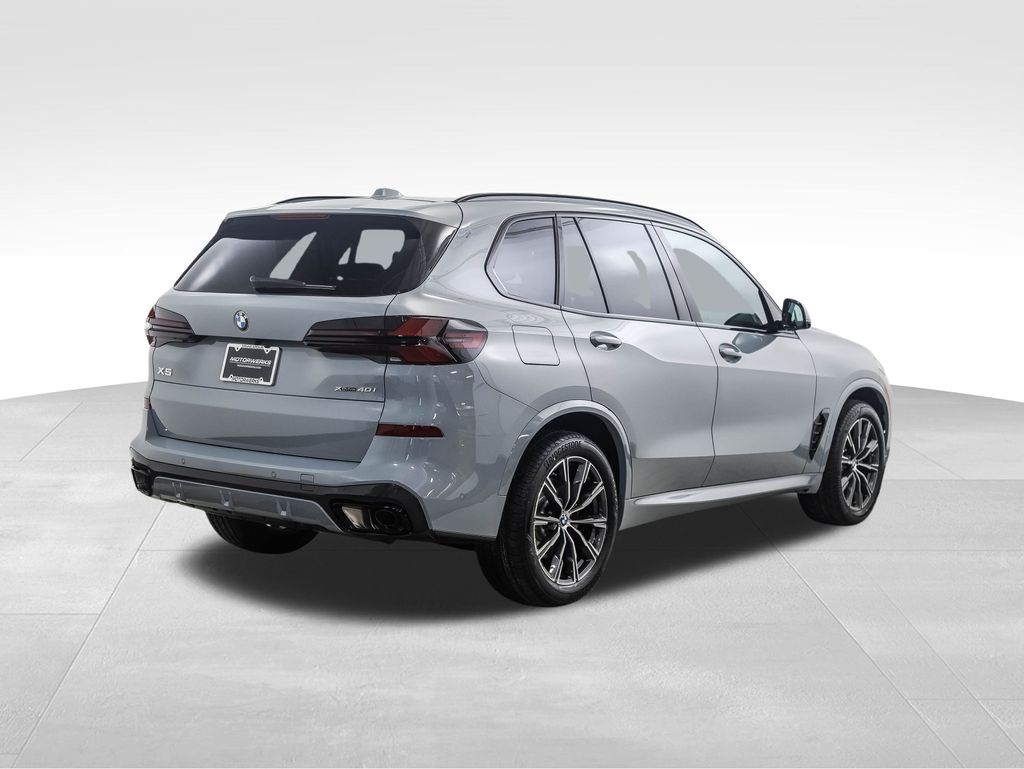 Thumbnail: 2026 BMW X5 - 5