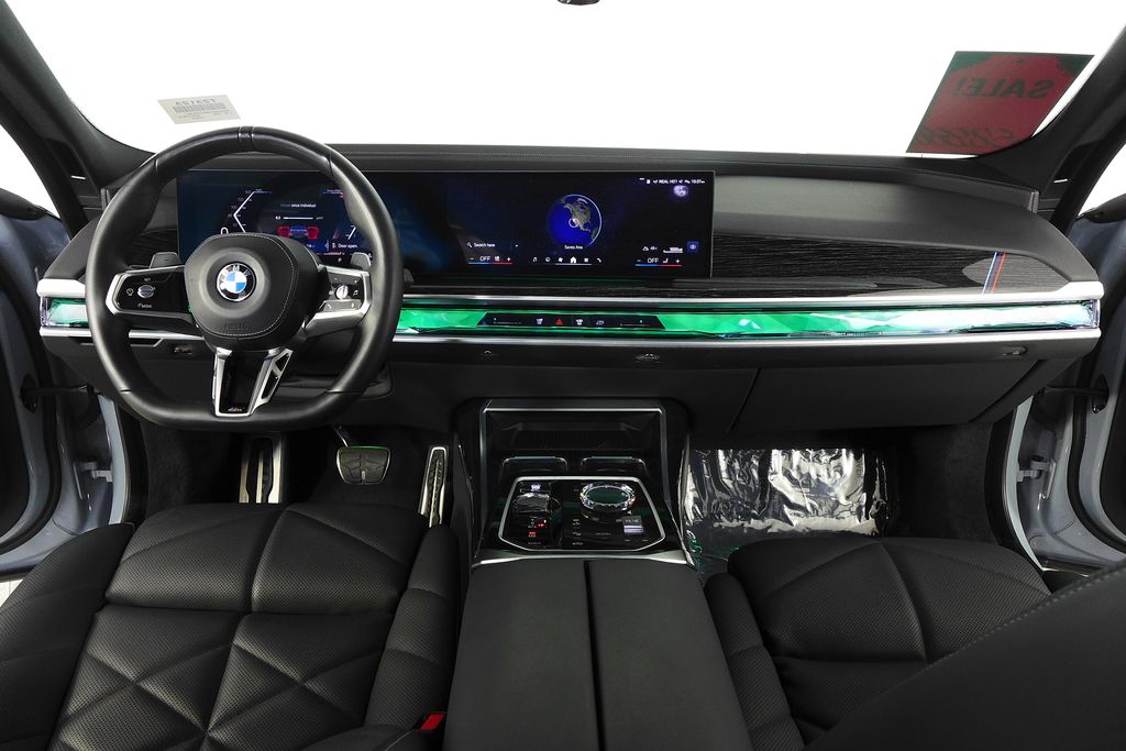 Thumbnail: 2024 BMW 7 Series - 20