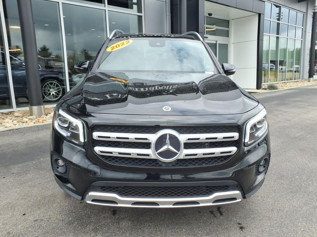 Certified Used 2022 Night Black Mercedes-Benz GLB 250 image 9