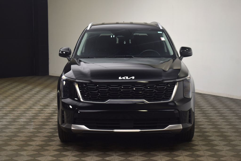 used 2024 Kia Sorento car, priced at $25,500