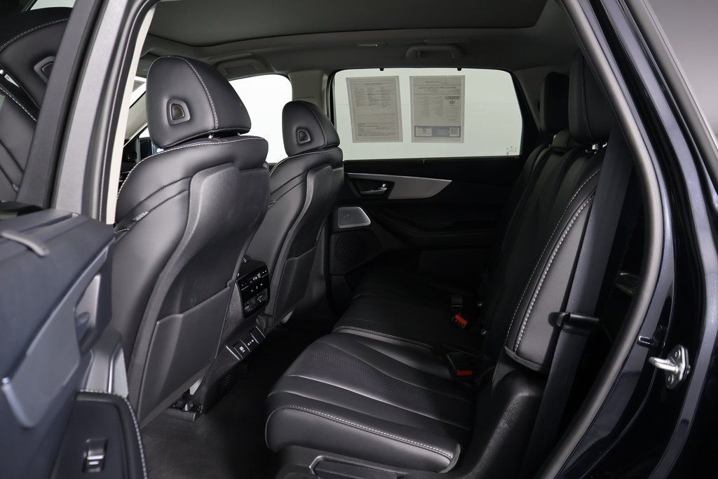 Thumbnail: 2025 Acura MDX - 11