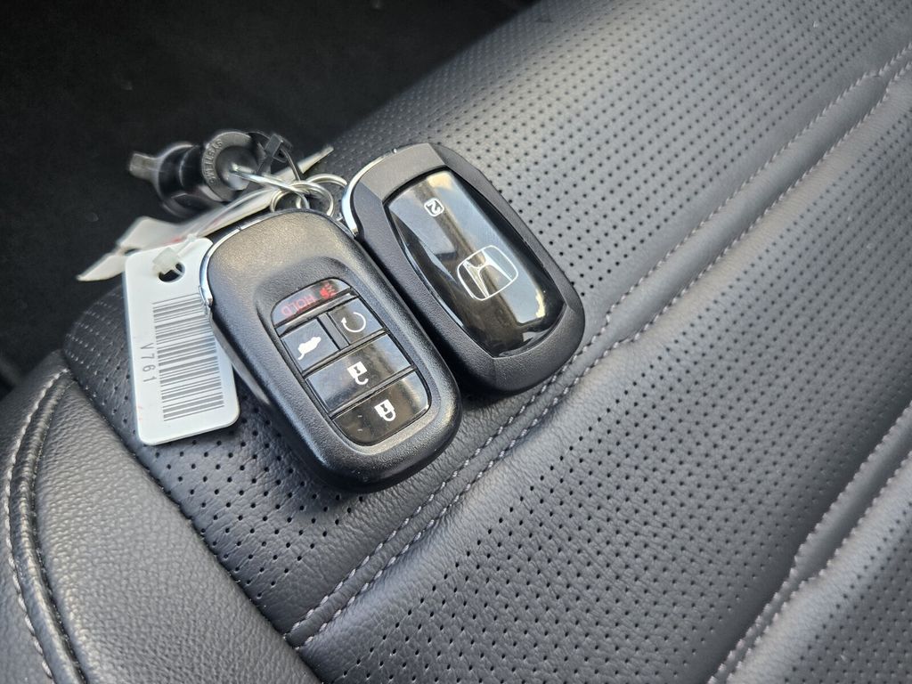2025 Honda CR-V - $24,989