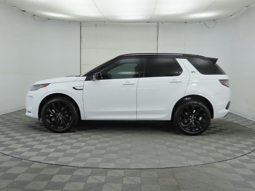 2023 Land Rover Discovery Sport R-Dynamic SE 8