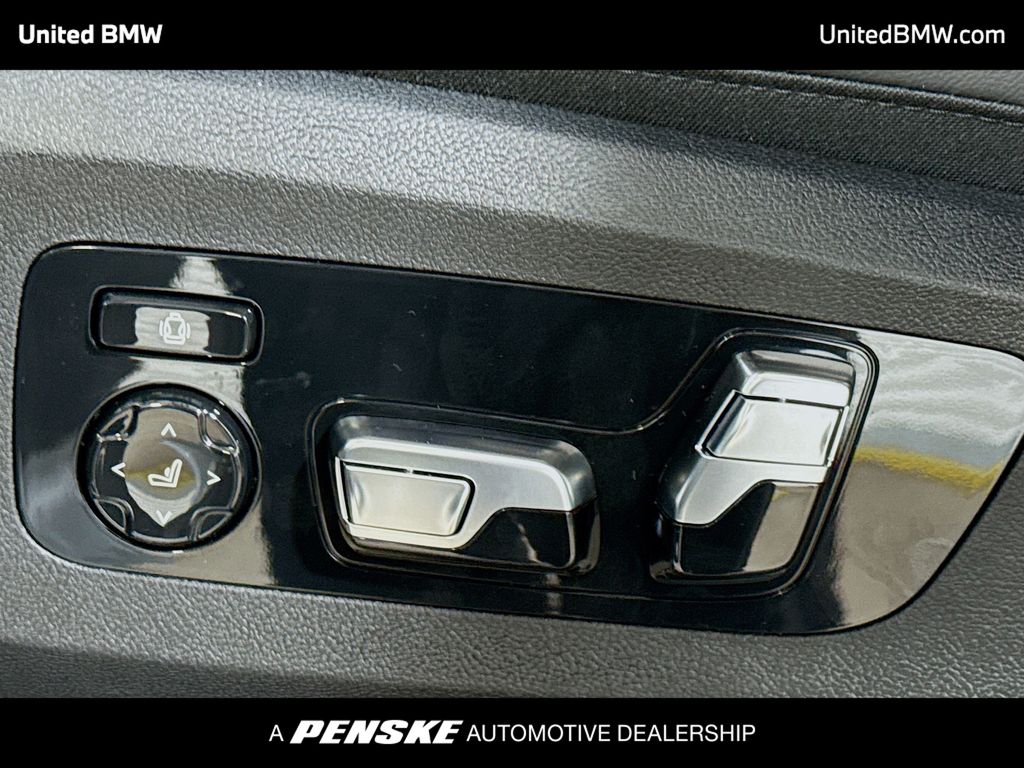 Thumbnail: 2026 BMW X5 - 4