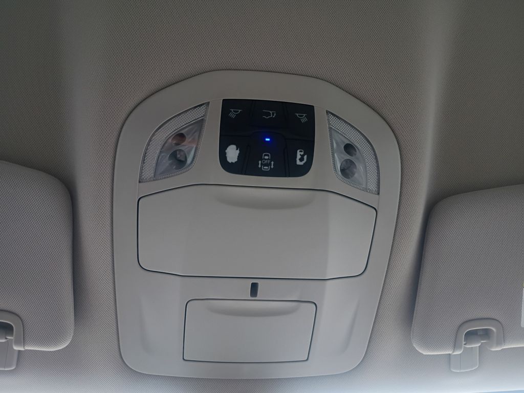 Used Car 2017 Chrysler Pacifica  Touring For Sale Under $10,000 In Austin, Texas