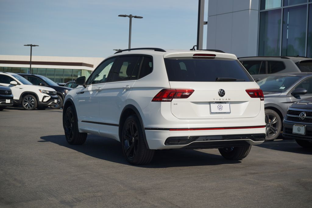 2024 Volkswagen Tiguan 2.0T SE R-Line Black 3