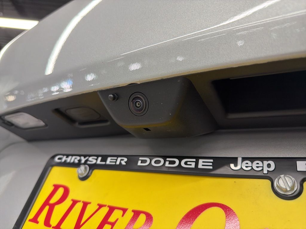 2025 Jeep Grand Cherokee L Summit - 6