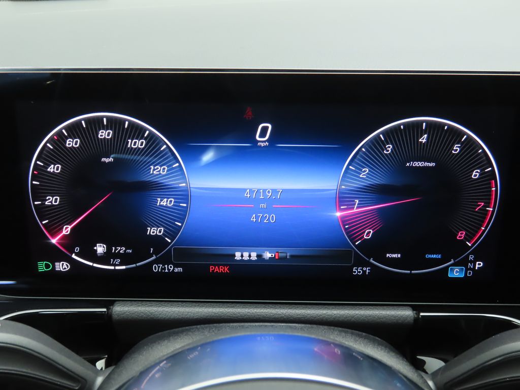 Thumbnail: 2025 Mercedes-Benz GLA - 32