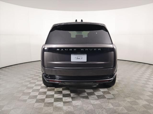 Thumbnail: 2026 Land Rover Range Rover - 6