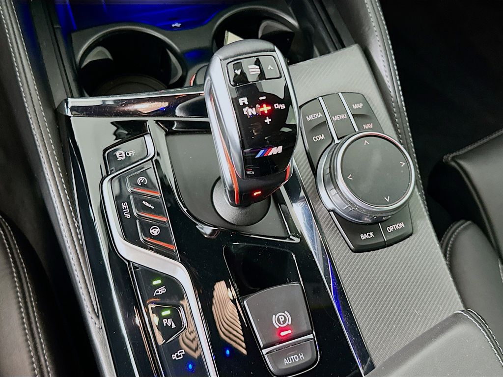 2018 BMW M5 Base 17