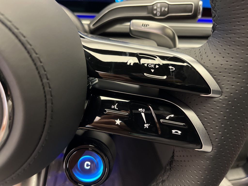 Thumbnail: 2026 Mercedes-Benz GLE - 15