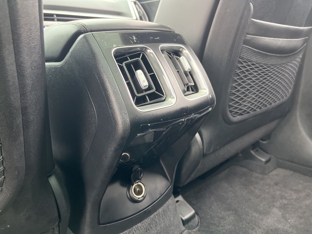 Thumbnail: 2024 Kia Sorento - 24