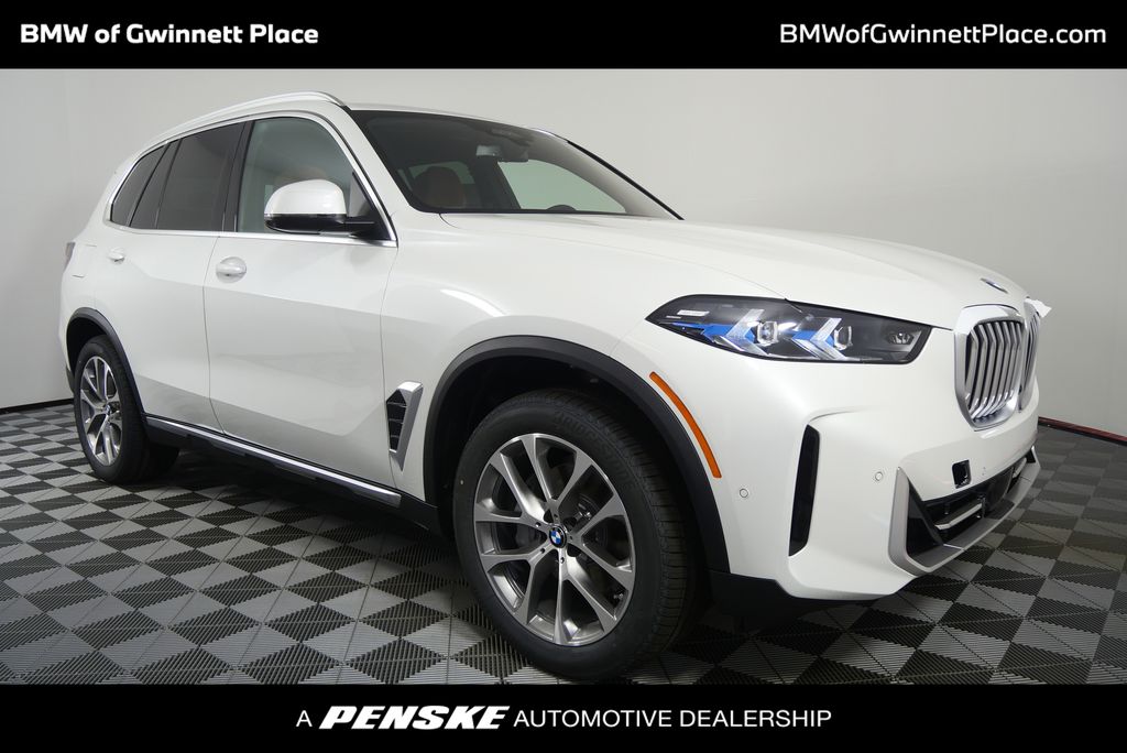 2026 BMW X5 xDrive40i Hero Image
