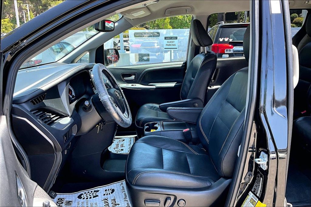 car-gallery-14