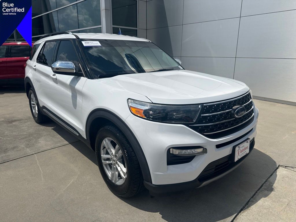 Oxford White 2021 Ford Explorer SUV / Crossover Rear-Wheel Drive Automatic