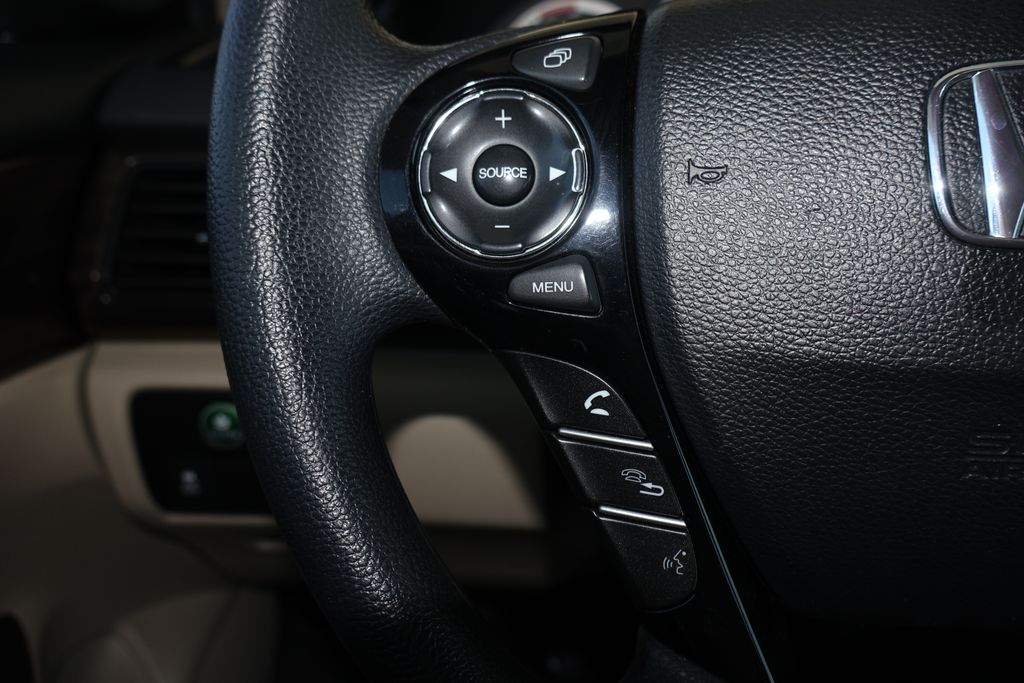 2017 Honda Accord EX 12
