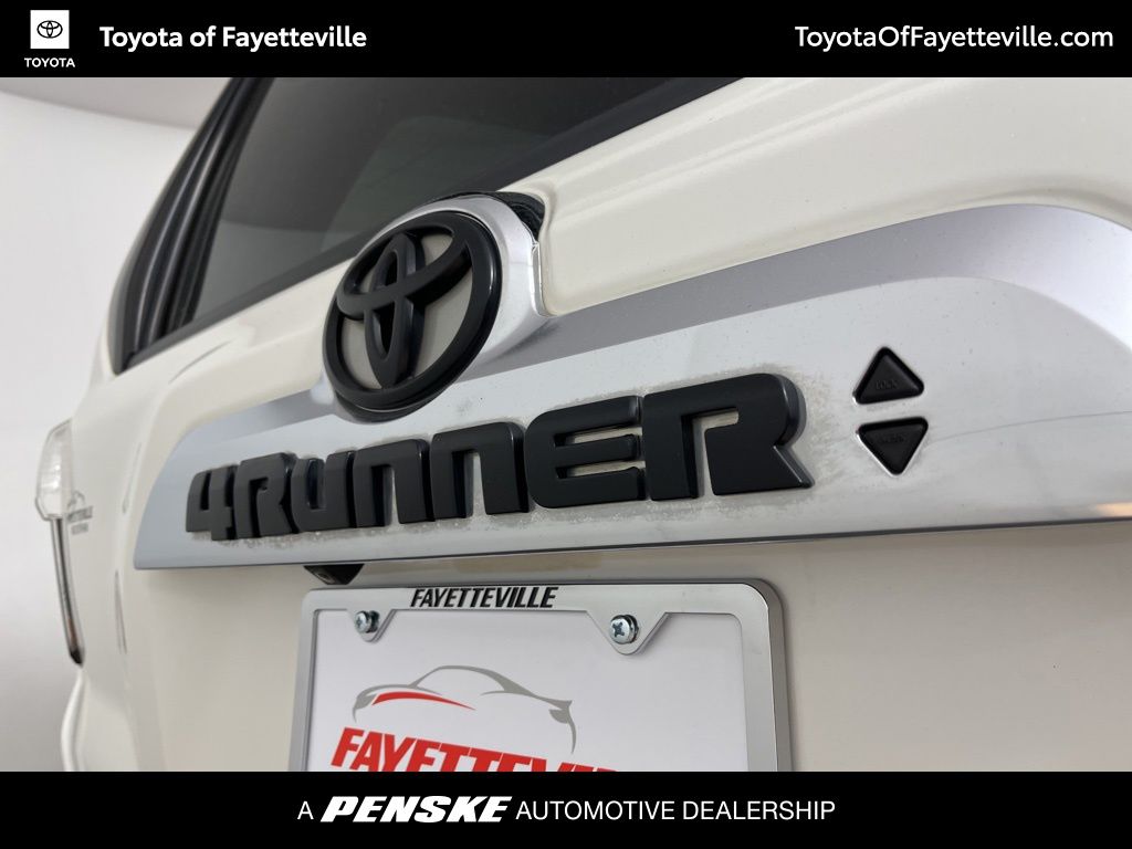2016 Toyota 4Runner Limited 3