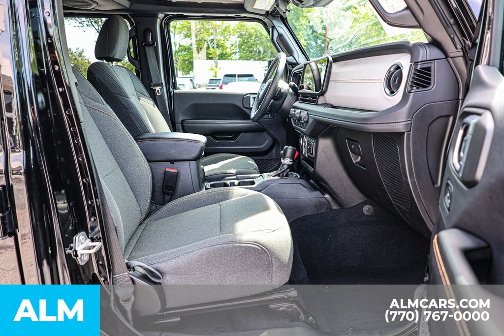 Used 2025 Black Jeep Sahara / MT Certified image 21