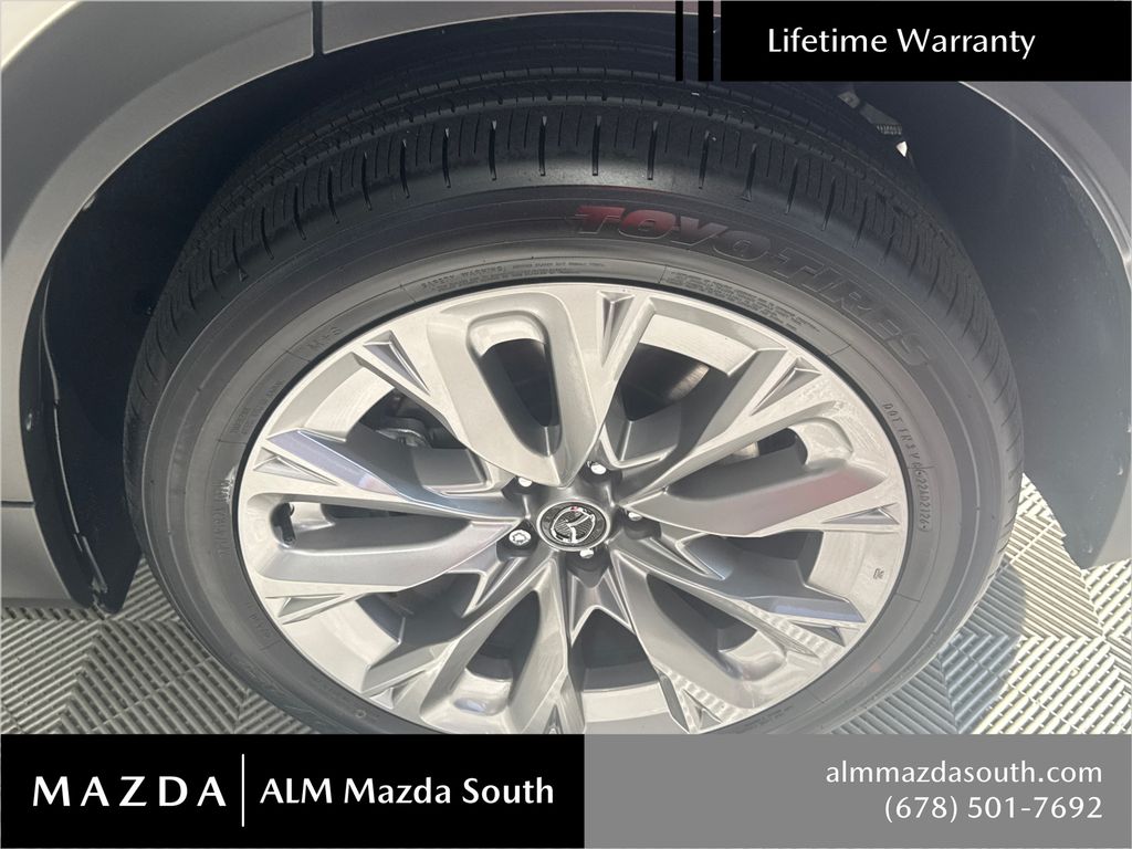 New 2026 Platinum Quartz Metallic Mazda 3.3 Turbo Preferred AWD image 19