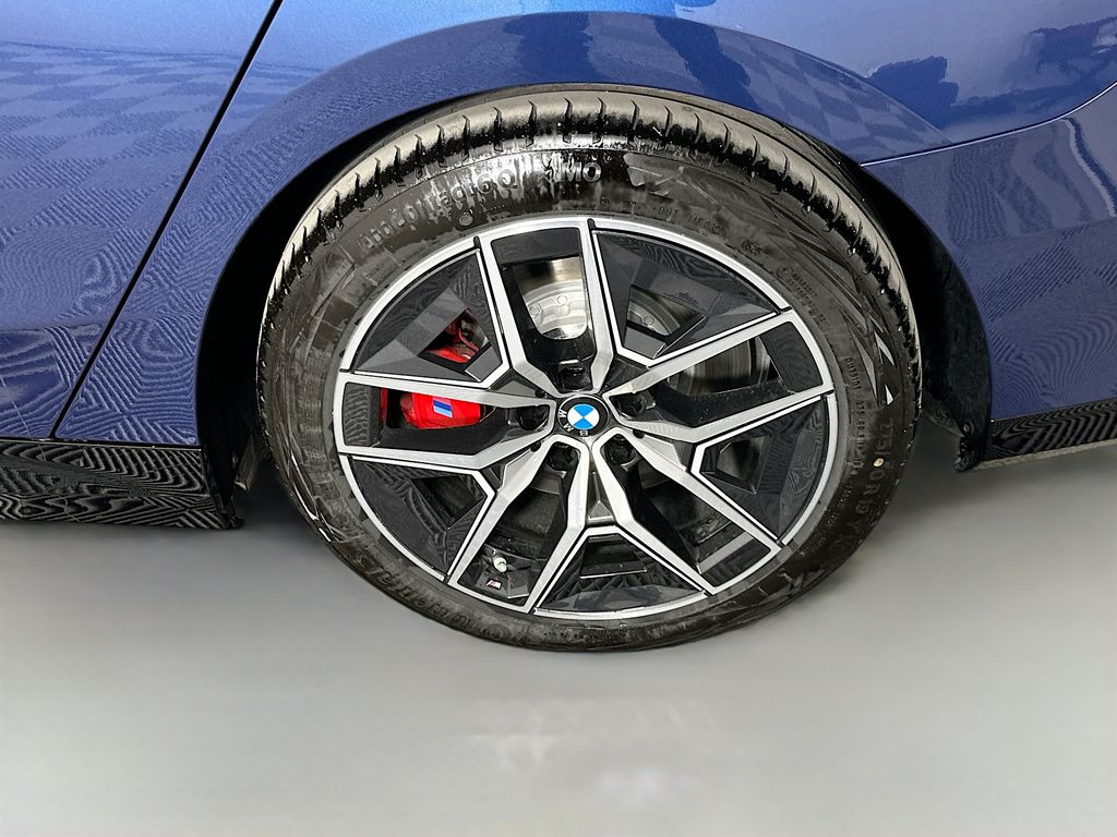 Thumbnail: 2025 BMW i5 - 23