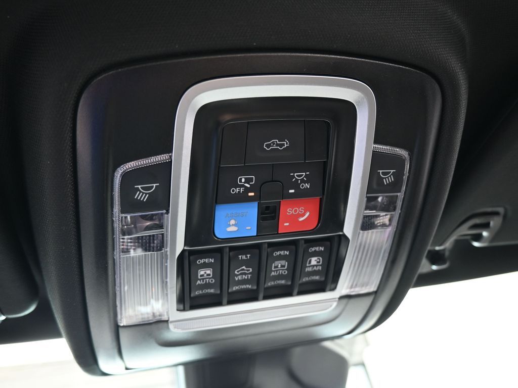 New 2026 Serrano Green Metallic Ram Laramie image 27