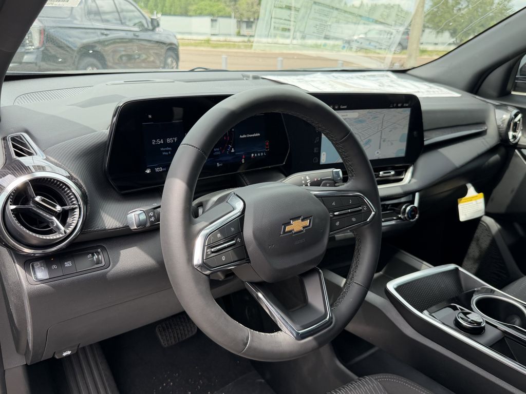 new 2026 Chevrolet Equinox car, priced at $27,295