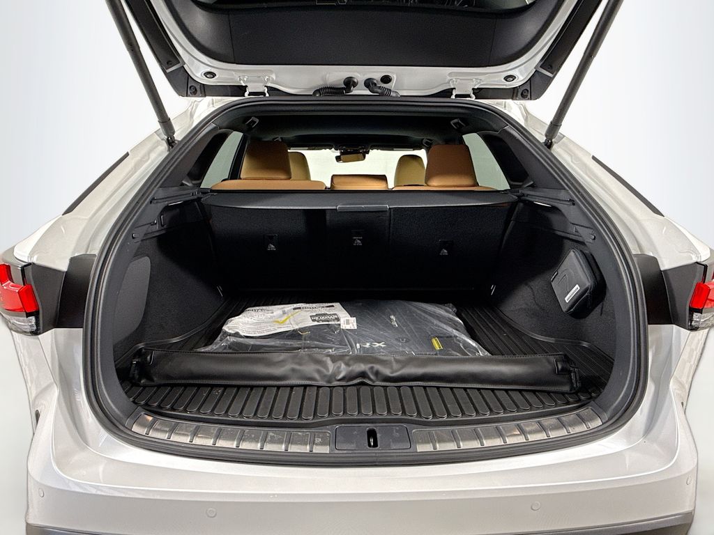 Thumbnail: 2025 Lexus RX - 28