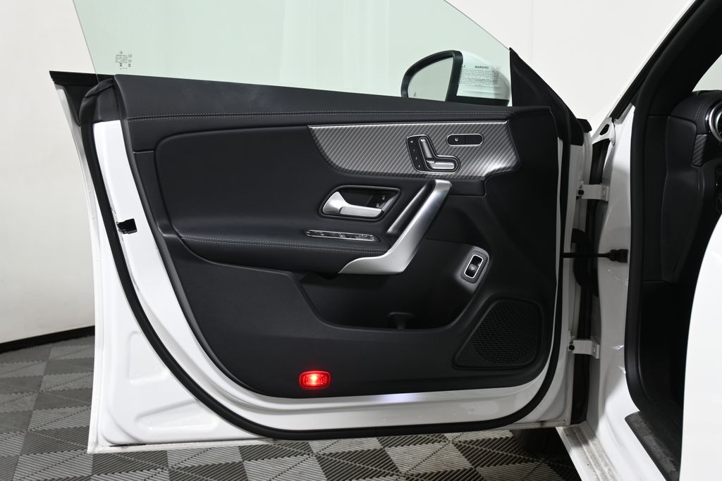 Thumbnail: 2025 Mercedes-Benz CLA - 29