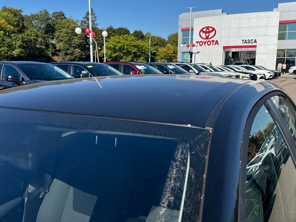 2026 Toyota Corolla LE photo 15