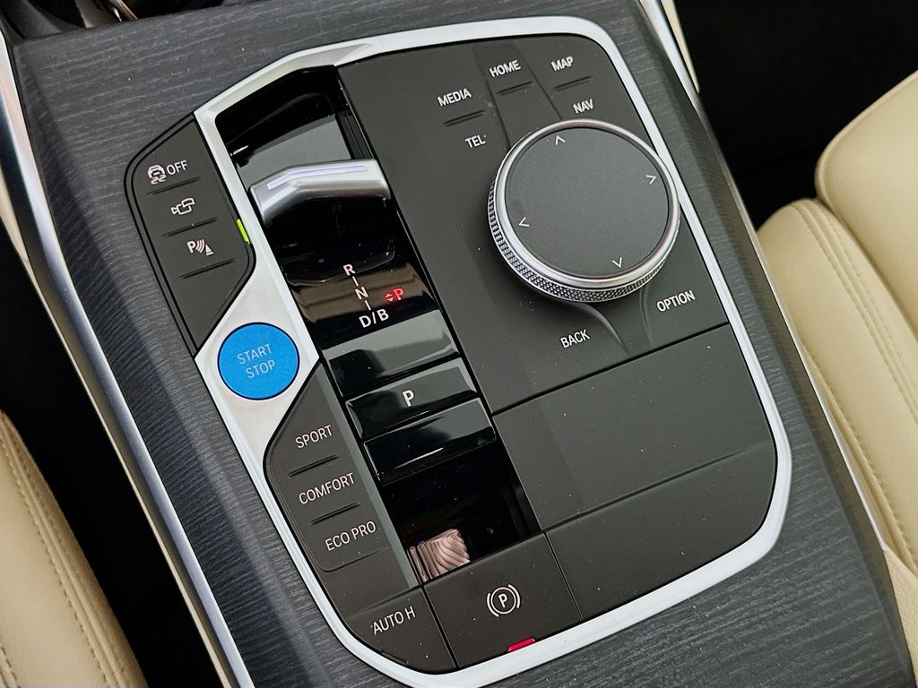 2025 BMW i4 eDrive40 15