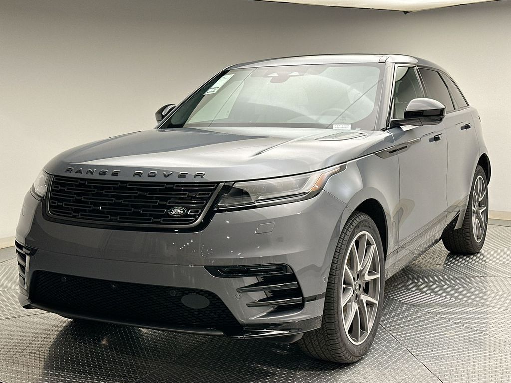 2026 Land Rover Range Rover Velar Dynamic SE -
                Paramus, NJ