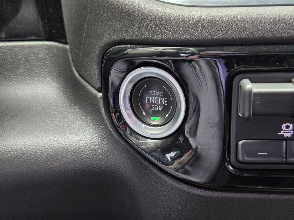 Used 2025 GMC Sierra 1500 Truck