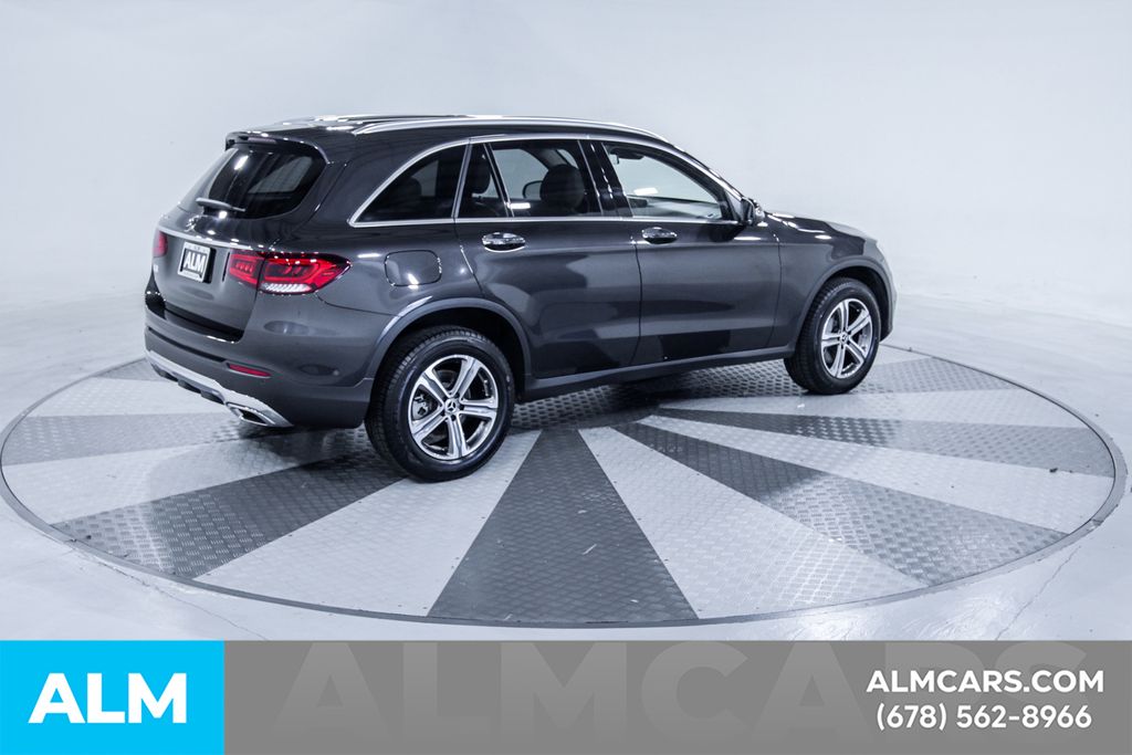 Used 2022 Gray Mercedes-Benz GLC 300 image 10