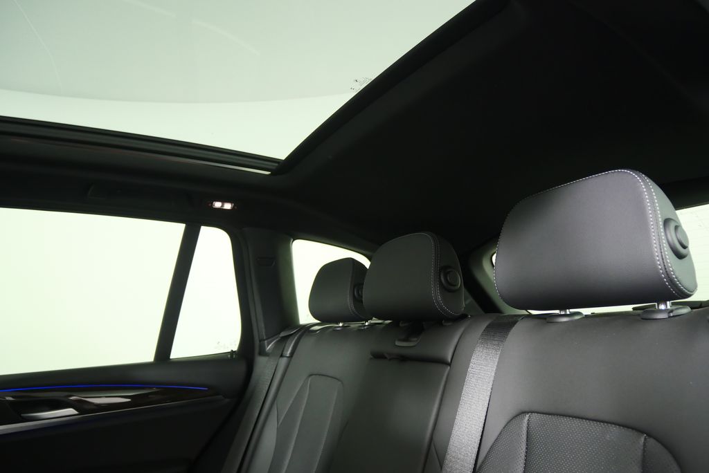 Thumbnail: 2024 BMW X3 - 16
