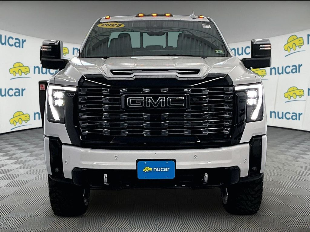 2025 GMC Sierra 2500HD — photo 2