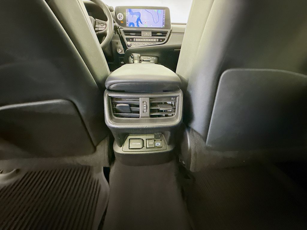 2022 Lexus ES 350 F Sport 26