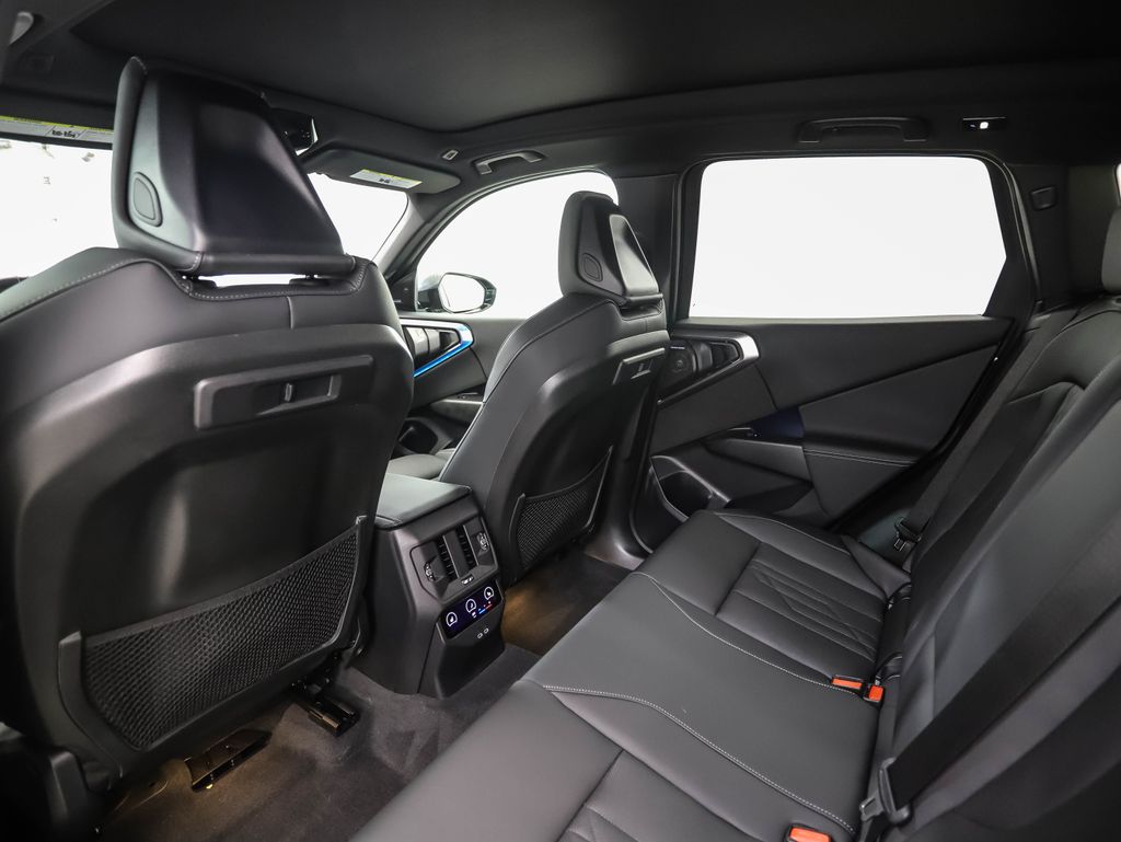 Thumbnail: 2025 BMW X3 - 20