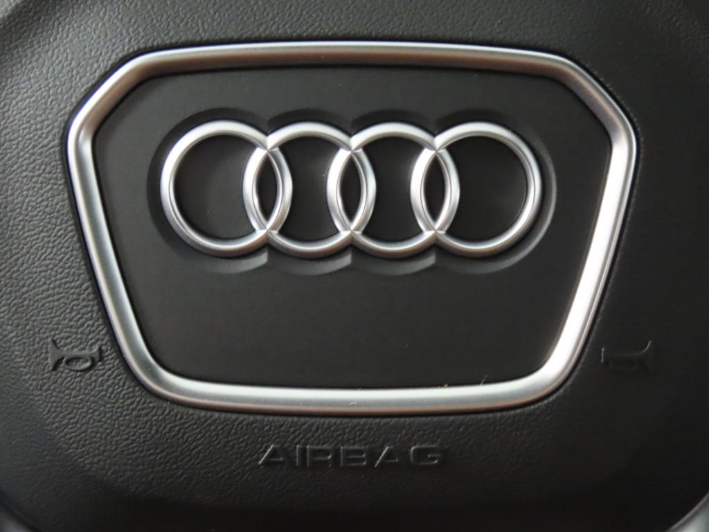 Thumbnail: 2026 Audi Q7 - 16